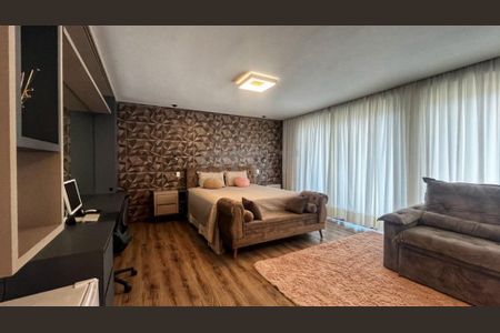 Casa à venda com 522m², 4 quartos e 6 vagas