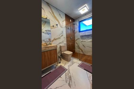 Casa à venda com 522m², 4 quartos e 6 vagas
