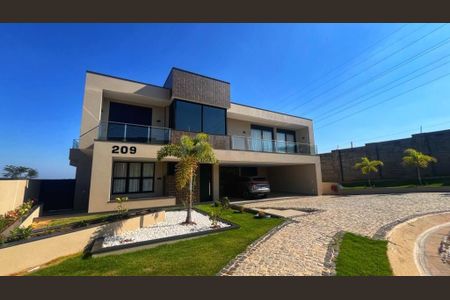 Casa à venda com 522m², 4 quartos e 6 vagas