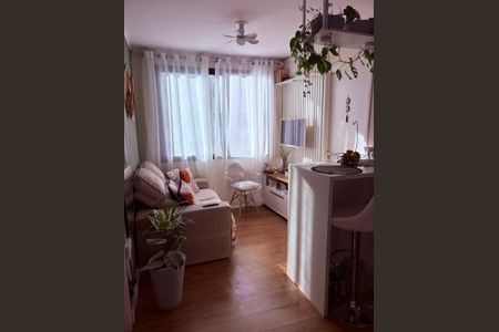 Sala de apartamento para alugar com 2 quartos, 34m² em Jurubatuba, São Paulo