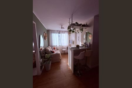 Sala de apartamento para alugar com 2 quartos, 34m² em Jurubatuba, São Paulo
