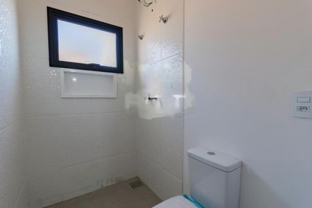 Casa à venda com 182m², 3 quartos e 4 vagas