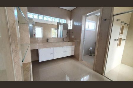 Casa à venda com 353m², 3 quartos e 3 vagas