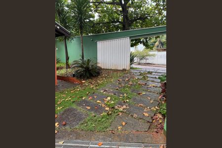 Casa à venda com 347m², 4 quartos e 2 vagas