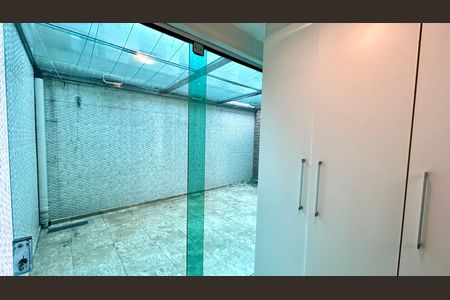 Casa de condomínio à venda com 120m², 2 quartos e 2 vagasÁrea de Serviço