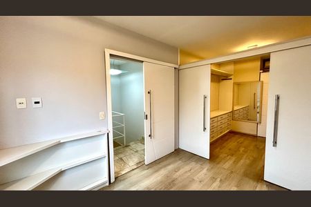 Quarto Suíte de casa de condomínio à venda com 2 quartos, 120m² em Parque Renato Maia, Guarulhos