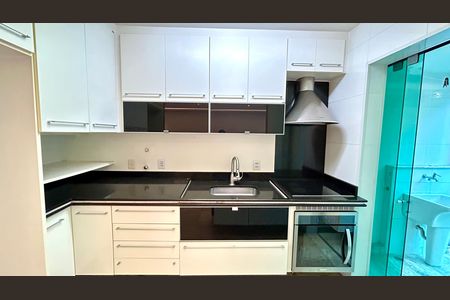 Casa de condomínio à venda com 120m², 2 quartos e 2 vagasCozinha