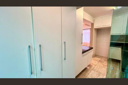 Casa de condomínio à venda com 120m², 2 quartos e 2 vagasÁrea de Serviço