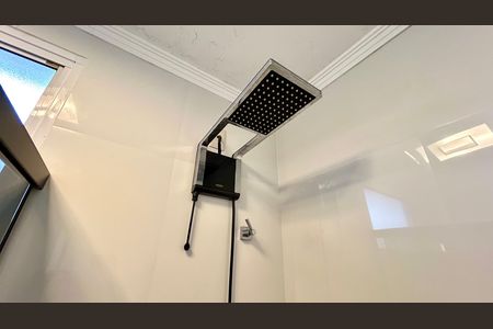 Casa de condomínio à venda com 120m², 2 quartos e 2 vagasBanheiro 1