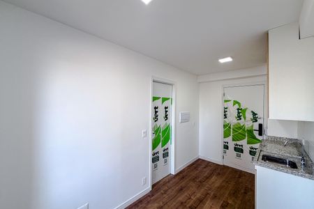 Studio para alugar com 25m², 1 quarto e sem vaga Studio para alugar com 25m², 1 quarto e sem vagaSala