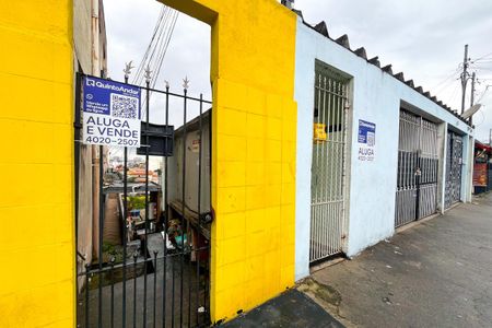 Studio para alugar com 30m², 1 quarto e sem vaga Studio para alugar com 30m², 1 quarto e sem vagaFachada