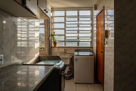 Apartamento à venda com 58m², 2 quartos e 1 vaga