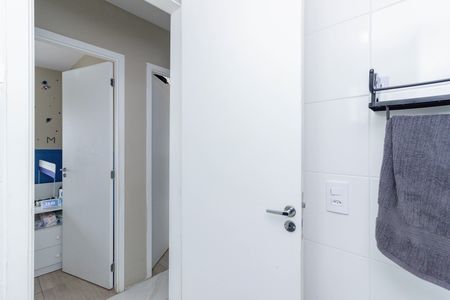 Apartamento à venda com 41m², 2 quartos e 1 vaga Apartamento à venda com 41m², 2 quartos e 1 vagaBanheiro