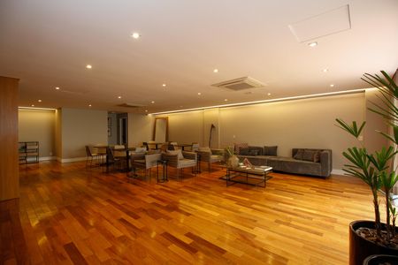Apartamento para alugar com 82m², 1 quarto e 2 vagas Apartamento para alugar com 82m², 1 quarto e 2 vagasÁrea Comum - Salão de Festas