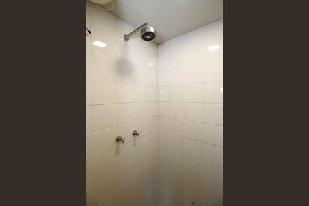 Apartamento para alugar com 82m², 1 quarto e 2 vagas Apartamento para alugar com 82m², 1 quarto e 2 vagasBanheiro da Suíte