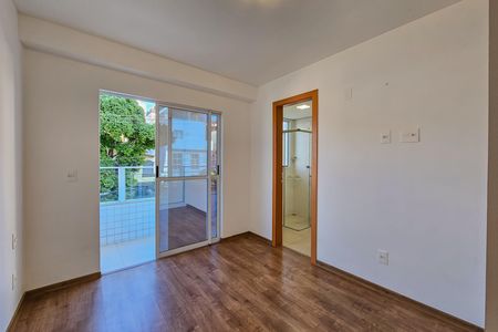 Apartamento para alugar com 2 quartos, 60m² em Sagrada Família, Belo Horizonte