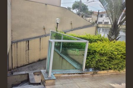Casa de condomínio à venda com 160m², 4 quartos e 2 vagas