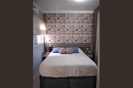 Casa de condomínio à venda com 160m², 4 quartos e 2 vagas