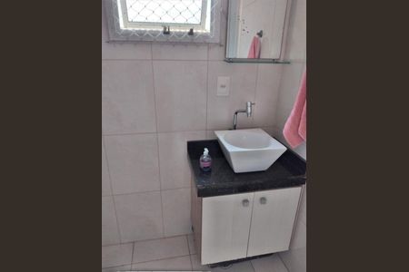 Casa de condomínio à venda com 160m², 4 quartos e 2 vagas