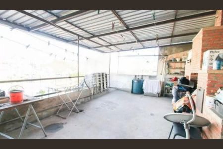 Casa à venda com 3 quartos, 160m² em Vila Carrão, São Paulo