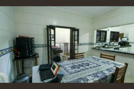 Casa à venda com 3 quartos, 160m² em Vila Carrão, São Paulo