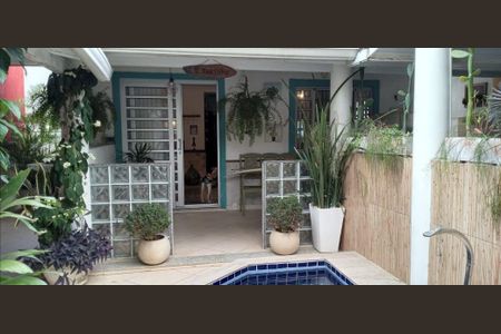 Casa à venda com 3 quartos, 260m² em Guaratiba, Rio de Janeiro