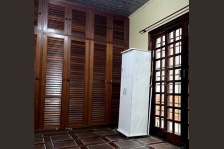 Casa à venda com 4 quartos, 270m² em Instituto de Previdencia, São Paulo