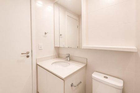 Banheiro de apartamento para alugar com 1 quarto, 29m² em Consolação, São Paulo
