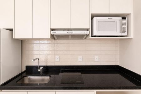 Cozinha de apartamento para alugar com 1 quarto, 38m² em Consolação, São Paulo