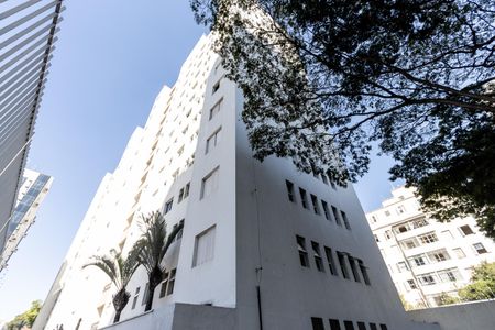 Apartamento à venda com 32m², 1 quarto e 1 vaga