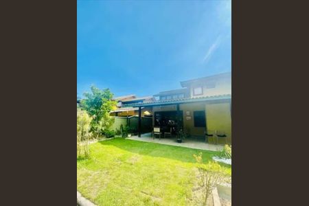 Casa à venda com 4 quartos, 151m² em Vargem Grande, Rio de Janeiro