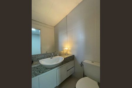 Lavabo de apartamento para alugar com 3 quartos, 190m² em Buritis, Belo Horizonte