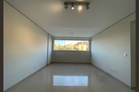 Sala de apartamento para alugar com 3 quartos, 190m² em Buritis, Belo Horizonte