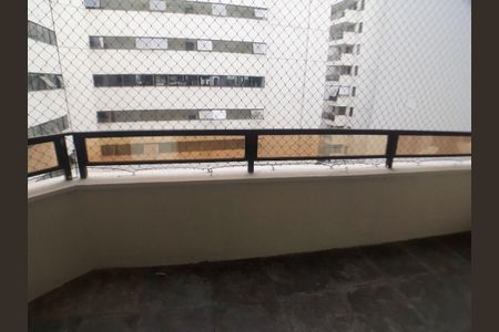Apartamento à venda com 223m², 4 quartos e 2 vagas