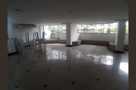 Apartamento à venda com 223m², 4 quartos e 2 vagas