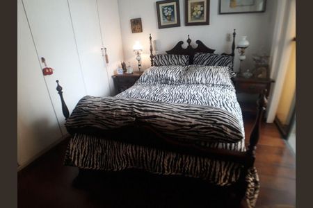 Apartamento à venda com 223m², 4 quartos e 2 vagas