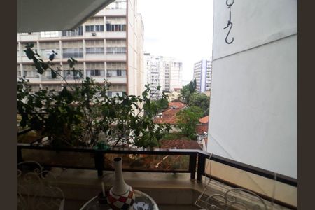 Apartamento à venda com 223m², 4 quartos e 2 vagas