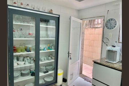 Casa à venda com 440m², 5 quartos e sem vaga