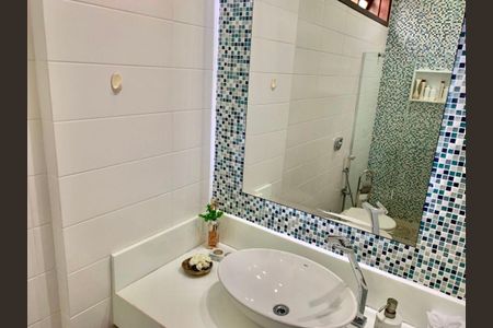 Casa à venda com 440m², 5 quartos e sem vaga