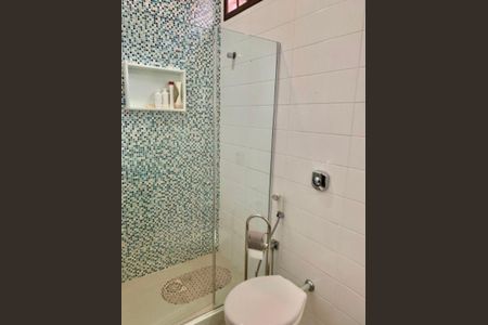 Casa à venda com 440m², 5 quartos e sem vaga