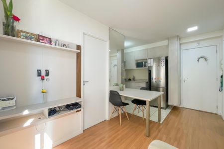 Casa de condomínio à venda com 36m², 2 quartos e sem vagaSala