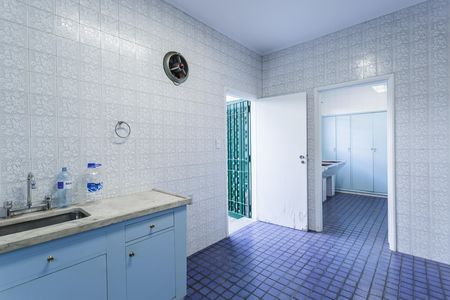 Cozinha de casa para alugar com 4 quartos, 350m² em Jardim Luzitania, São Paulo
