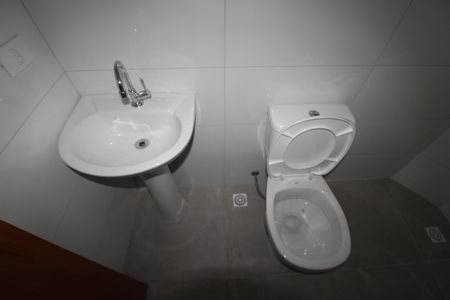 Apartamento para alugar com 45m², 2 quartos e sem vagaBanheiro
