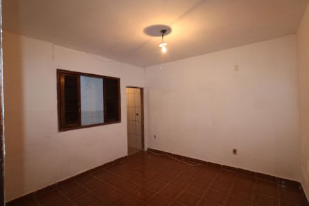 Quarto de casa para alugar com 1 quarto, 50m² em Taboão, Diadema