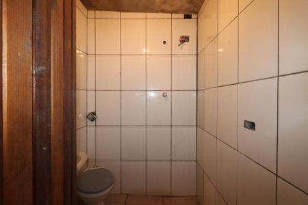 Casa para alugar com 50m², 1 quarto e sem vaga Casa para alugar com 50m², 1 quarto e sem vagaBanheiro