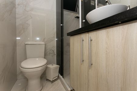 Apartamento à venda com 47m², 2 quartos e 1 vaga Apartamento à venda com 47m², 2 quartos e 1 vagaBanheiro
