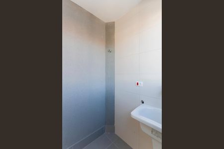 Apartamento para alugar com 46m², 2 quartos e sem vaga Apartamento para alugar com 46m², 2 quartos e sem vagaÁrea de serviço