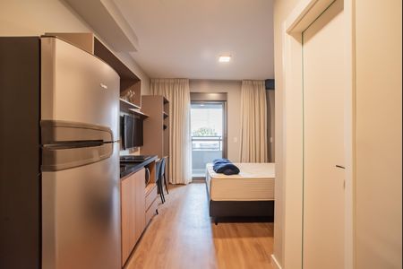 Studio à venda com 28m², 1 quarto e sem vaga Studio à venda com 28m², 1 quarto e sem vagaStudio
