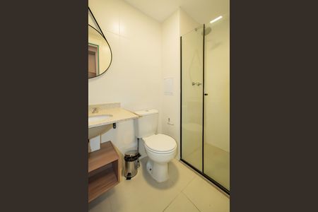 Studio à venda com 28m², 1 quarto e sem vaga Studio à venda com 28m², 1 quarto e sem vagaBanheiro
