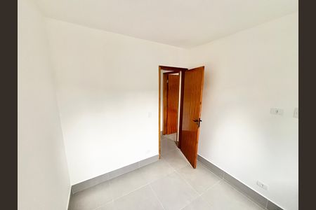 Quarto 2 de apartamento para alugar com 2 quartos, 46m² em Vila Guilherme, São Paulo